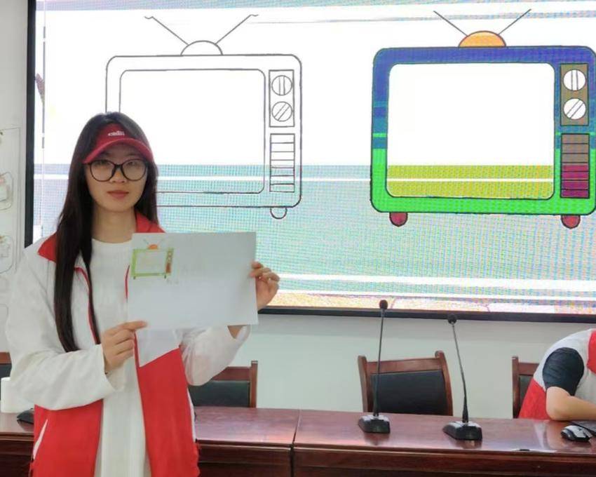 五线谱遇上调色盘：7790CNM必发集团志愿者为儿童打造“音乐+绘画”创新美育课.docx